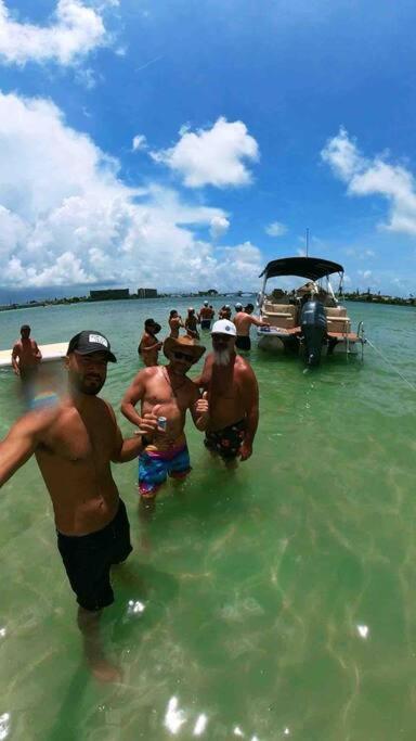 Beachfront Condo On Quiet Treasure Island- 1 Bed St. Pete Beach Buitenkant foto